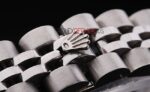 Rolex replica datejust lady acciaio argentèè full brillantini orologio replica copia imitazione 4us405 - immagine 7