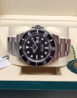 Rolex replica seadweller my2017 scritta rossa acciaio ceramichon black dial orologio replica copia imitazione 4us524 - immagine 3