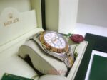 Rolex replica sky dweller acciaio oro white dial orologio replica copia imitazione 4us - immagine 9