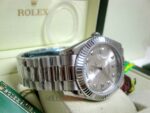 Rolex replica daydate ll acciaio argentèè dial strip president orologio replica copia imitazione 4us - immagine 7