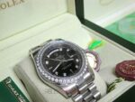 Rolex replica daydate ll white gold black dial  diamond bezel orologio replica copia imitazione 4us810 - immagine 3