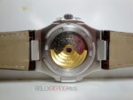 Patek Philippe replica nautilus acciaio white dial strip leather orologio replica copia 4us - immagine 10