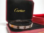 Cartier replica gioiello bracciale love oro rosa pavè diamond imitazione replica - immagine 6