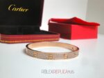 Cartier replica gioiello bracciale love oro rosa pavè diamond imitazione replica - immagine 5