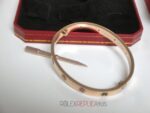 Cartier replica gioiello bracciale love rose gold 10 diamandi imitazione replica - immagine 4
